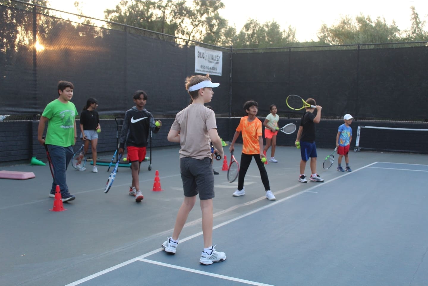 Top 5 Benefits of Taking Semi-Private Tennis Lessons in Mountain View